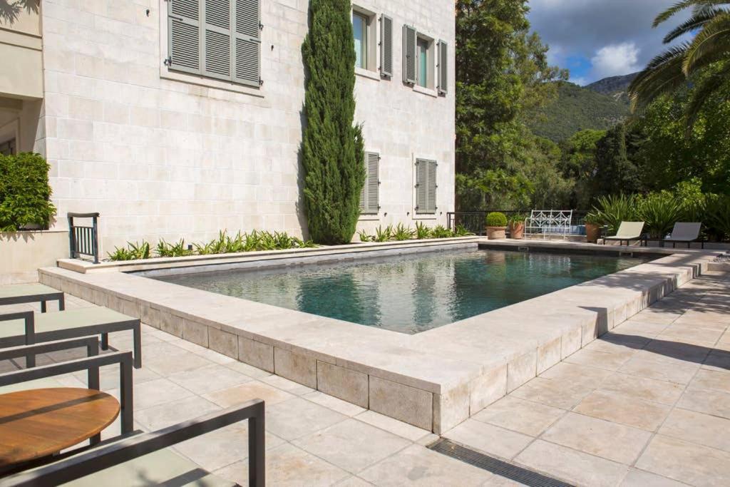 Porto Montenegro Zeta 102 - Cozy Studio Tivat Luaran gambar