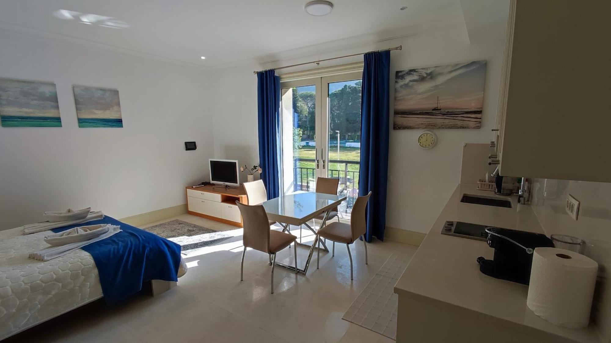 Porto Montenegro Zeta 102 - Cozy Studio Tivat Luaran gambar